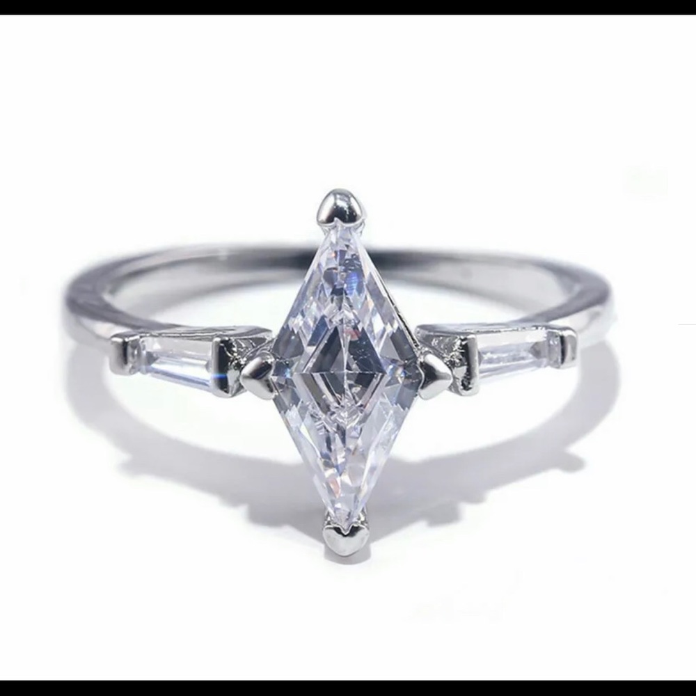NWT Marquis Cut Sapphire Ring - Picture 3 of 7
